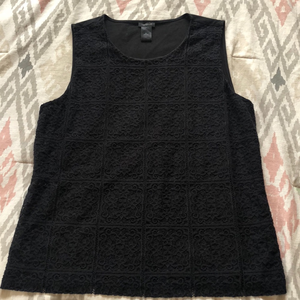 Black lace sleeveless Ann Taylor top